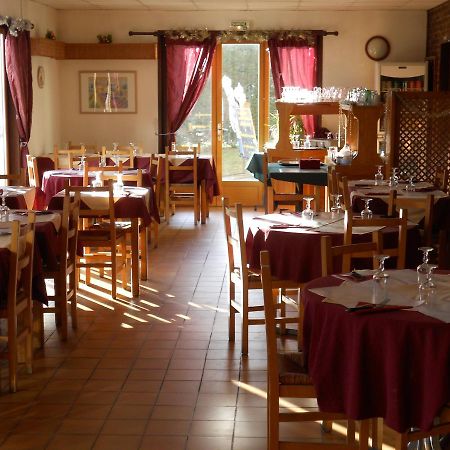 Hotel Le Pressoir - Auxerre アッポワニ エクステリア 写真